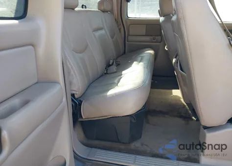 2003 Chevrolet Silverado 1500 Lt z USA, uszkodzony, nr VIN 2GCEC19T331394974